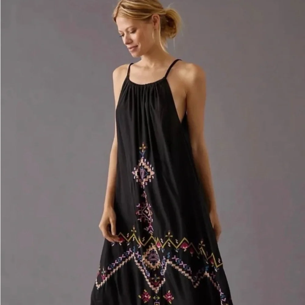 COPY - NWT Anthropologie embroidered halter dress with pockets size small - Picture 1 of 16